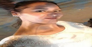 Genç kadın yaralı leylek için 5 saat uğraştı Genç kadın yaralı leylek için 5 saat uğraştı