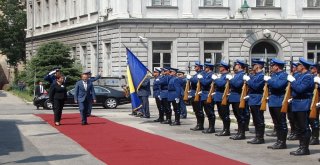 Milli Savunma Bakanı Canikli: ”Bosna Herseke Desteğimiz Sürecek”