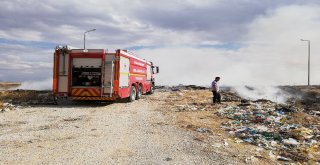 Karamanda Katı Atık Ayrıştırma Tesisindeki Çöpler Yandı