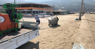 Samandağda Çöp Konteynerleri Dezenfekte Ediliyor