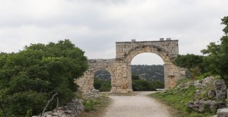 (Özel) Doğu Akdenizin Efesi Ziyaretçilerini Bekliyor