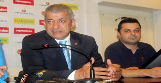 Azerbaycan Milletvekilinden Antalya Gazeteciler Cemiyetine Ziyaret