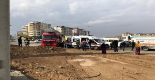 İnşaatta Beton Bloklar Devrildi: 2 İşçi Yaralandı