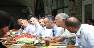 Büyükşehirden Çarşıya Yakın Markaj