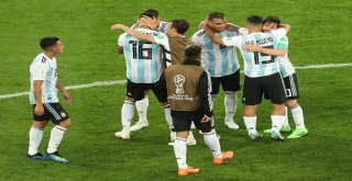 Arjantin, Dünya Kupasında Gruptan Çıktı