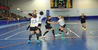 Kastamonu Belediyespor Kadın Hentbol Takımı, Ehf Kupasına Veda Etti