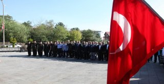 Ahlatta Gaziler Günü Kutlandı
