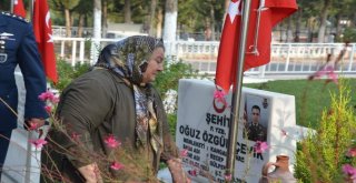 Aliağalı Şehit Oğuz Özgür Çevik Şehadetinin İkinci Yılında Unutulmadı