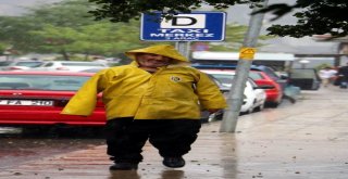 Meteorolojinin Uyarılarının Ardından Zonguldakta Kuvvetli Sağanak Etkili Oldu