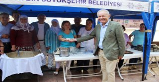 İyi Parti İhtiyaçlarını Karşılayabilmek İçin Kermes Düzenledi