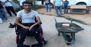 Hediye Edilen Akülü Arabayı Görünce Gözyaşlarına Engel Olamadı