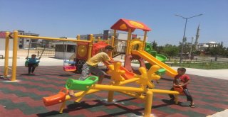 Tarsusta 80 Kırsal Mahalleye Oyun Grubu Ve Park Yapıldı