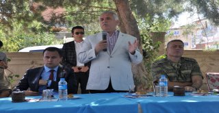 Muş Valisi Aziz Yıldırım, Bulanık İlçesini Ziyaret Ederek Vatandaşların Kurban Bayramını Kutladı.