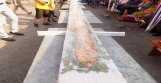 Rekorun Ustaları 8,40 Santimlik Pide Yaptı