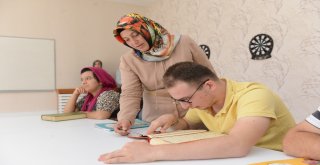 Çorum Belediyesinden Engellilere Özel Kuran Eğitimi
