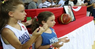 Doğan Hakyemez, Son Yolculuğuna Uğurlanıyor