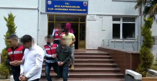 Jandarmadan Eş Zamanlı Uyuşturucu Operasyonu