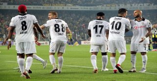 Spor Toto Süper Lig: Fenerbahçe: 0 - Beşiktaş: 1 (İlk Yarı)