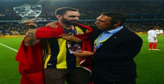 Şampiyonlar Ligi: Fenerbahçe: 0 - Benfica: 0 (Maç Devam Ediyor)