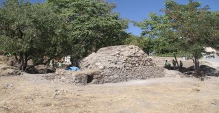 Harabe Halindeki 400 Yıllık Hamam Ayağa Kaldırılıyor