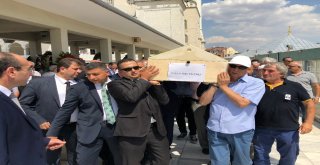 Milli Eğitim Vakfı Başkanı Özçukurlu Son Yolculuğuna Uğurlandı