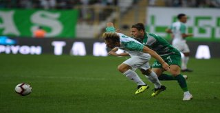 Bursaspor Antrenmanında Meşale Şov