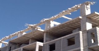 İpekyolunda Ruhsata Aykırı Yapılara Müdahale