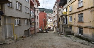 Giresunda Yol Yenileme Çalışmaları Sürüyor