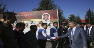 Büyükşehirde Bayramlaşma