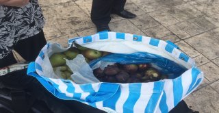 Tatilciler İstanbula Yiyecekleriyle Döndü