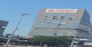 Üsküpte O Tabela İndirildi