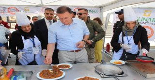 Hatayda ‘Eşler Yarışıyor Yemek Yarışması