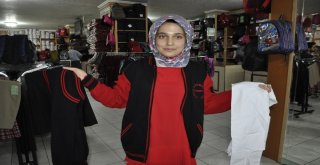 Hayırsever İş Adamı 300 Çocuğun Yüzünü Güldürdü