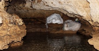 (Özel) Köylülerin Keşfettiği Mağara, Buzdolabı Olarak Kullanılıyor