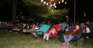 Büyükşehirden Yazlık Sinema