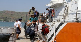 Fethiyede 34 Kaçak Göçmen İle 3 Organizatör Yakalandı