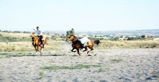 Kaşbelenli Gençler Ata Sporu Ciridi Yaşatmaya Çalışıyor