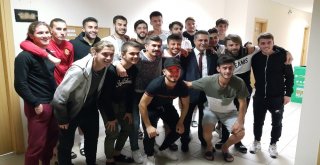 Eskişehirspor Futbolcularına Motivasyon, Özgüven Ve Farkındalık Eğitimi