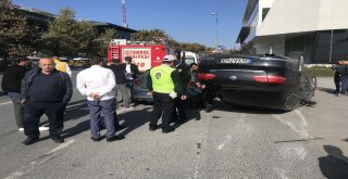 (Özel) Beyoğlunda Sürücü Takla Atan Otomobilden Burnu Bile Kanamadan Çıktı