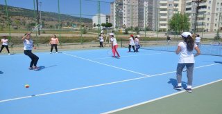 Bozüyük Belediyesi Yaz Spor Okulları Renkli Görüntülere Sahne Oluyor