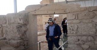 Berger Ve Beraberindeki Heyet Laodikeia Antik Kentini Gezdi