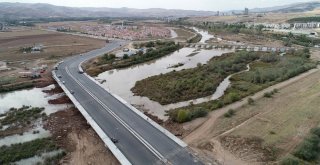 40 Yıldır Beklenen Köprü Açıldı