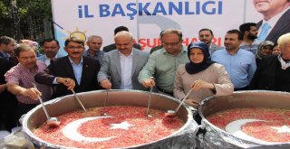 Ak Partiden 2 Bin Kişilik Aşure Hayrı