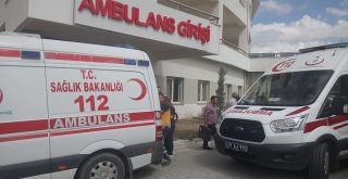 Sağlık Görevlilerine Saldıran Şahısa Polis Müdahale Etti: 2 Yaralı