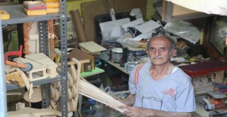 Plastik Oyuncaklara Savaş Açtı