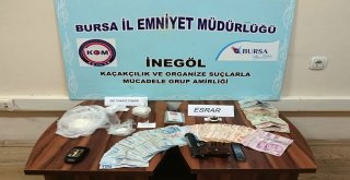 Otoparktaki Araçta Uyuşturucu İle Yakalanan 2 Kişi Tutuklandı