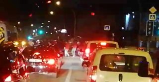 Bursada Trafik Magandaları Yine Sahnede