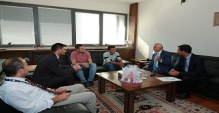 (Özel) Hayvan Otlatırken Uçak Mühendisi Olmayı Hayal Eden Öğrenci, Tusaşta İşe Başladı