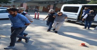 Deaş Üyesi 4 Şüpheli, Sağlık Kontrolünden Geçirildi