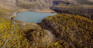 Nemrut Kalderası Sonbahar Manzarasıyla Ziyaretçilerini Hayran Bırakıyor